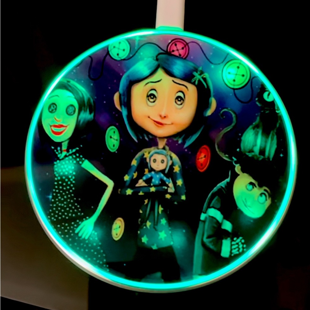 Coraline smart charger station